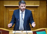 ΠΑΣΟΚ: Το επιτελικό κράτος στο επίκεντρο της κριτικής του