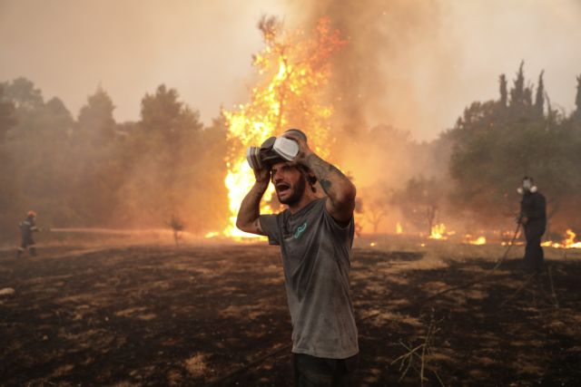Very high fire danger in six of Greece’s regions forecast on Sunday