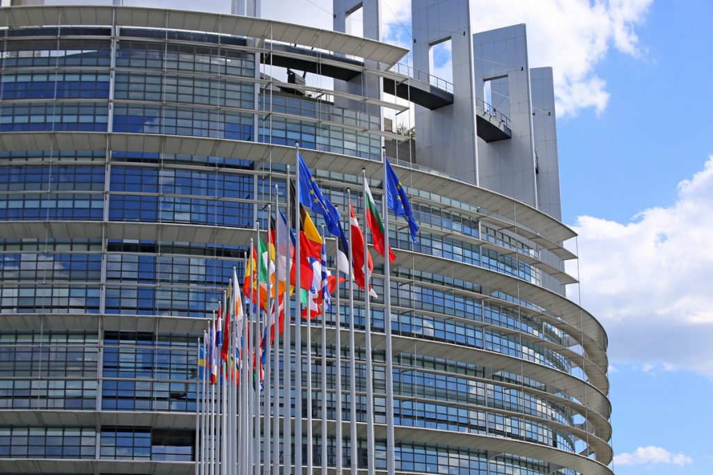 Πράσινο φως για αύξηση του αριθμού των ευρωβουλευτών