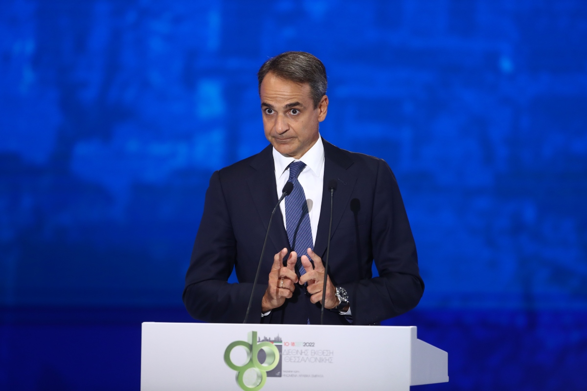 Μητσοτάκης: Βάζει τέρμα στις κυβερνητικές αλλαγές
