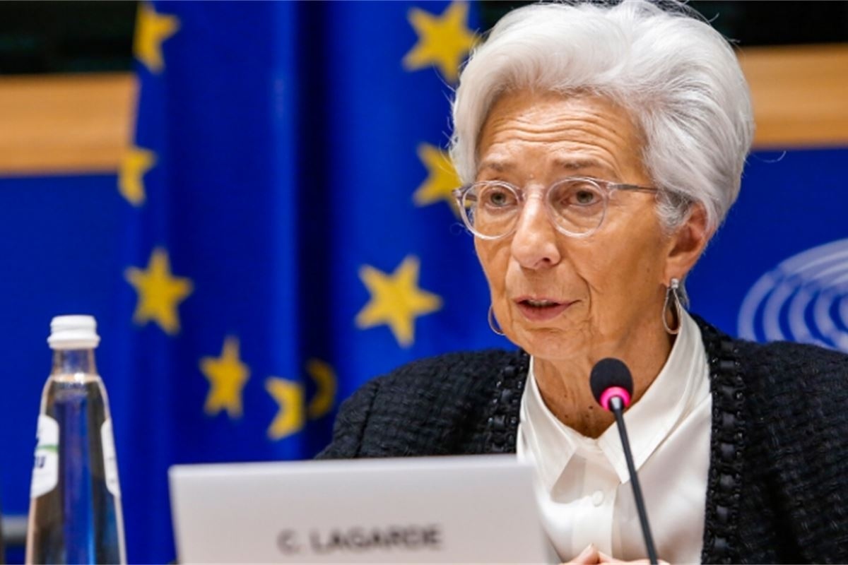 Λαγκάρντ: Υψηλά επιτόκια έως ότου πέσει ο πληθωρισμός