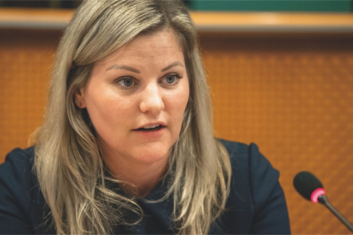 Ολλανδή ΥΠΕΞ: Η Ελλάδα δυσχεραίνει την πολιτική της Ε.Ε. απέναντι στην Κίνα