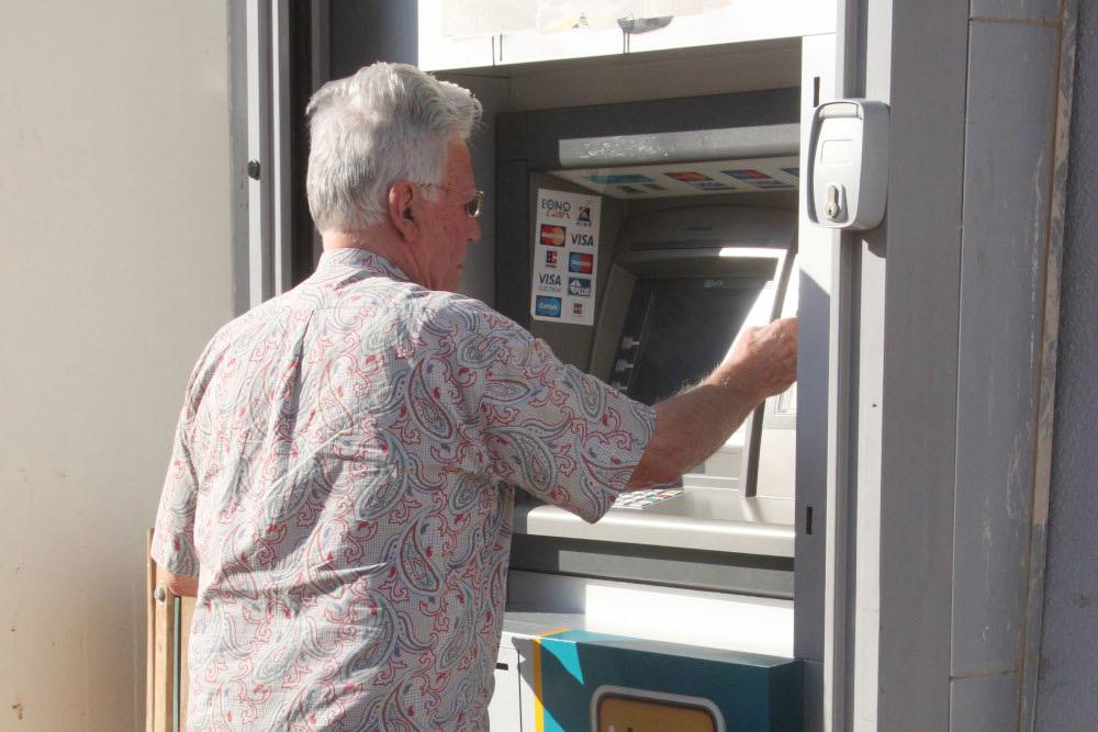 ΕΦΚΑ: Θα ενημερώνεται τηλεφωνικά ο πολίτης για το αίτημα της σύνταξής του