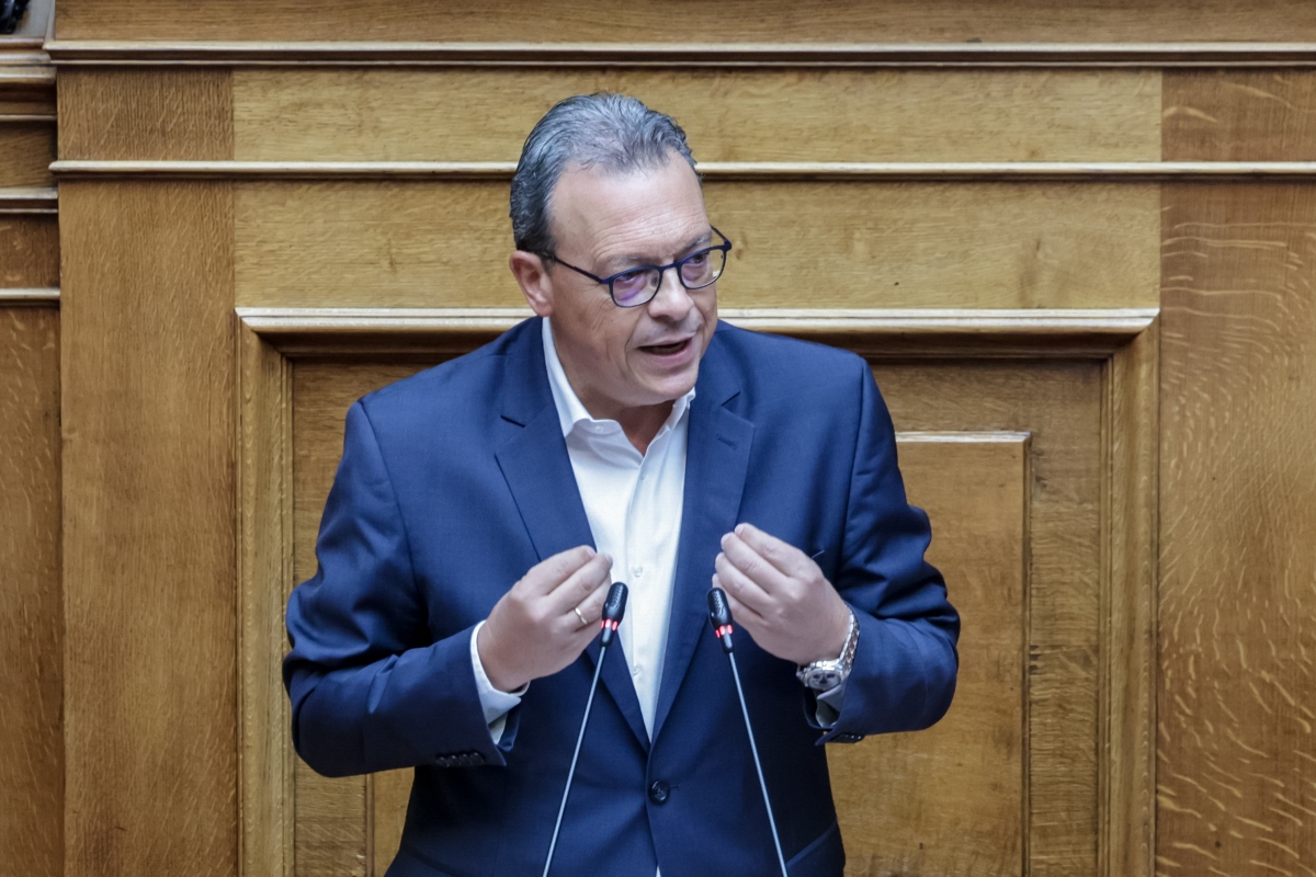 Σ. Φάμελλος σε Κασσελάκη: Στη διάθεσή σου για να αρχίσουμε δουλειά