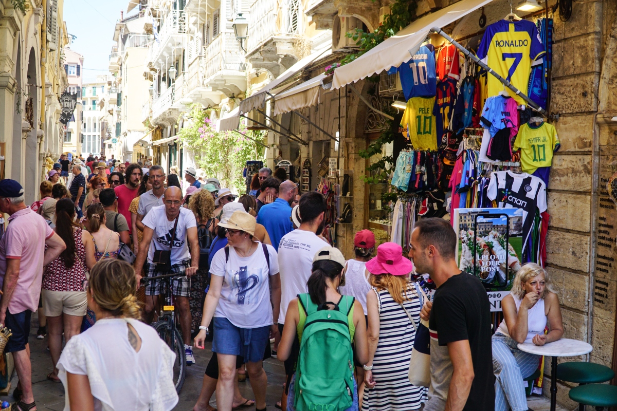 Οι τέσσερις μεγάλες απειλές για τον ευρωπαϊκό τουρισμό