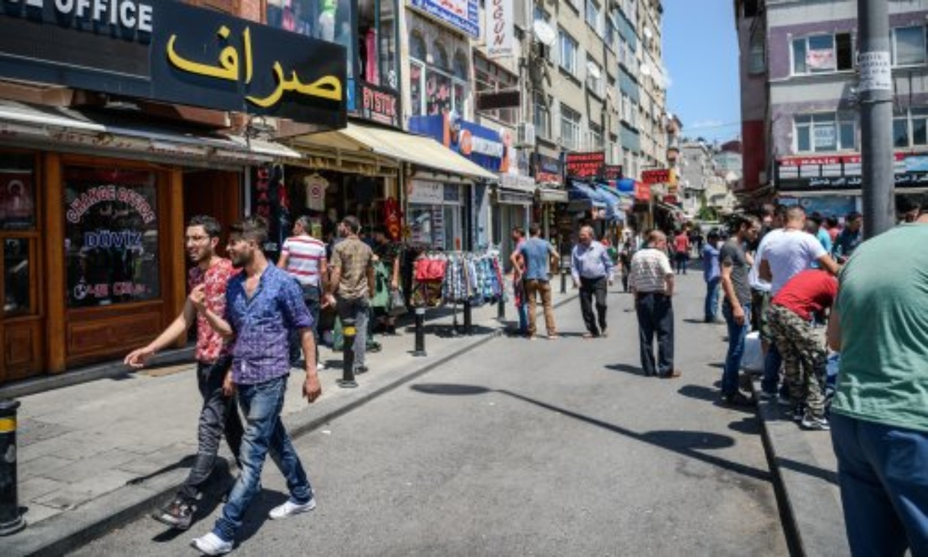 Ανησυχία για νέο προσφυγικό κύμα στην Ε.Ε.: Υπ’ ατμόν 532.000 πρόσφυγες στην Πόλη
