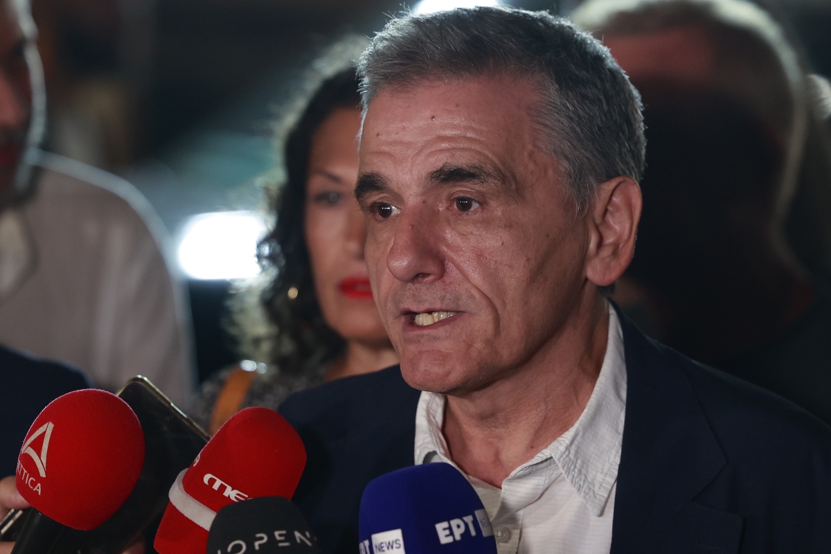 Τσακαλώτος για Κασσελάκη: Δεν διατίθεται να υπερασπιστεί τις επιλογές του Τσίπρα