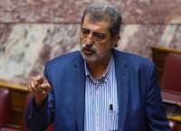 Πολάκης για αποχώρηση Γεροτζιάφα: Πρόσεξε μην πάρεις τα βουνά, εσύ νομιμοποίησες τους Μαγιορκίνηδες Πολάκης για αποχώρηση Γεροτζιάφα: Πρόσεξε μην πάρεις τα βουνά, εσύ νομιμοποίησες τους Μαγιορκίνηδες