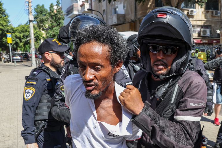 Ισραήλ: Ο Νετανιάχου σκέφετται να απελάσει 1.000 Ερυθραίους που συμμετείχαν σε επεισόδια με αστυνομικούς
