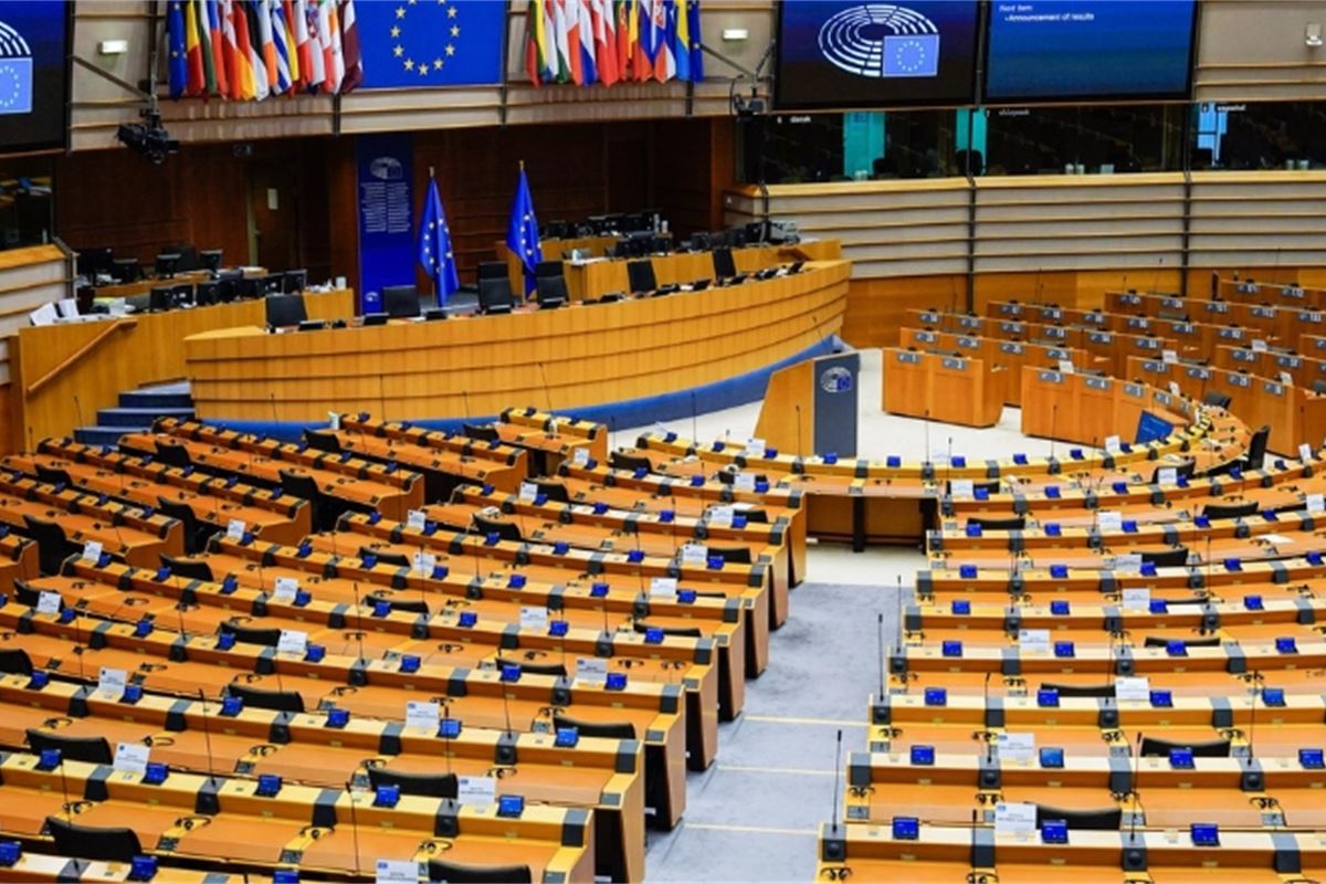 Κατά 15 έδρες θα αυξηθεί το νέο Ευρωκοινοβούλιο