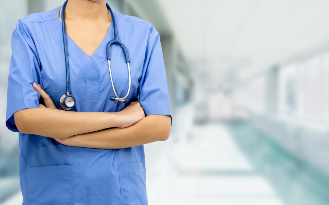 Ευκαιρίες πρόσληψης με υψηλούς μισθούς για επιστήμονες του εξωτερικού – Ανοικτή η πλατφόρμα Rebrain Greece