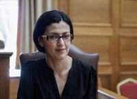 Αγαπηδάκη: Βασικές εστίες μόλυνσης οι λάσπες και τα νεκρά ζώα – Δεν υπάρχει φόβος ελονοσίας [vid]