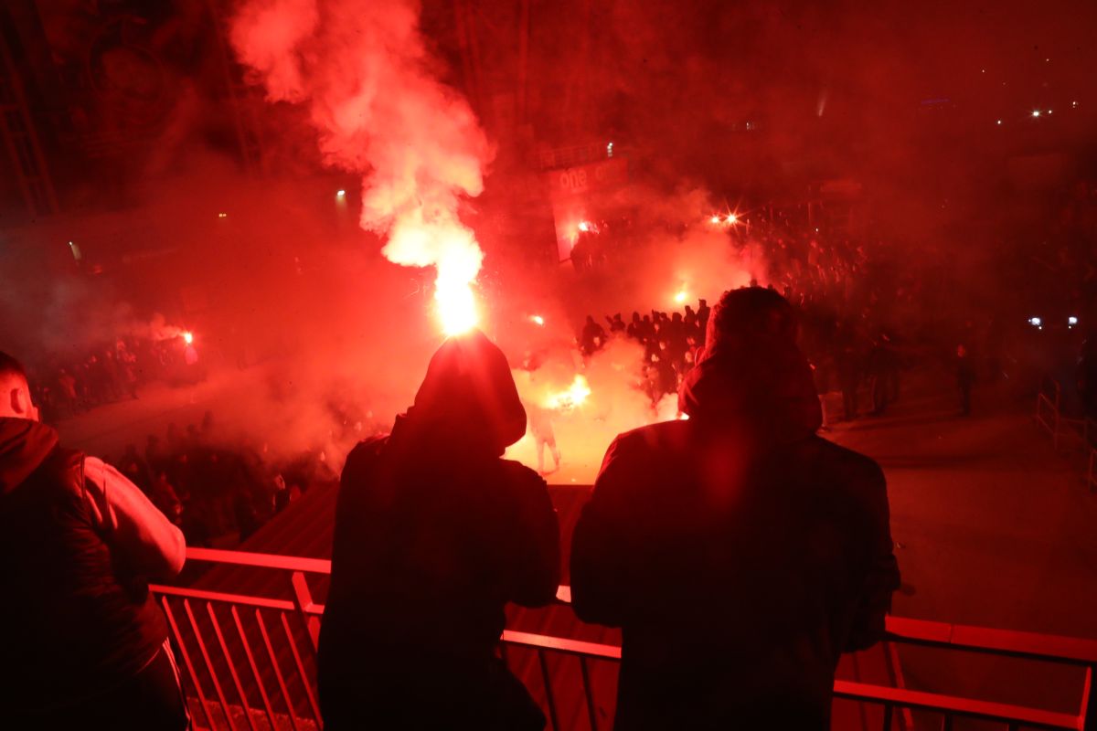 Θύρα 7: «Αυτά που ξέρατε τελείωσαν» (pic)