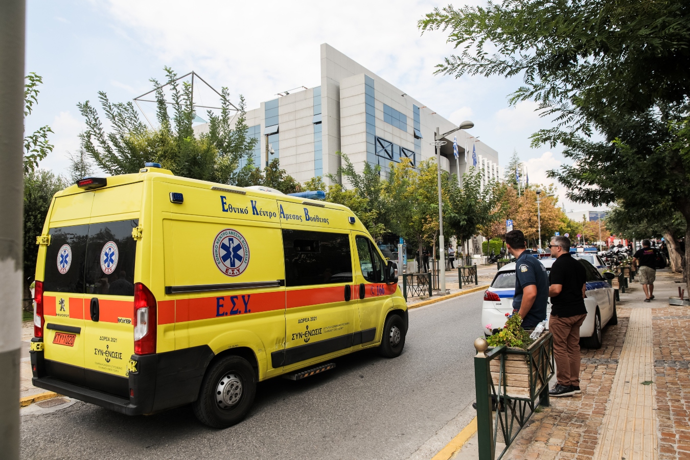 ΕΣΥ: Στο κινητό η ώρα άφιξης του ασθενοφόρου
