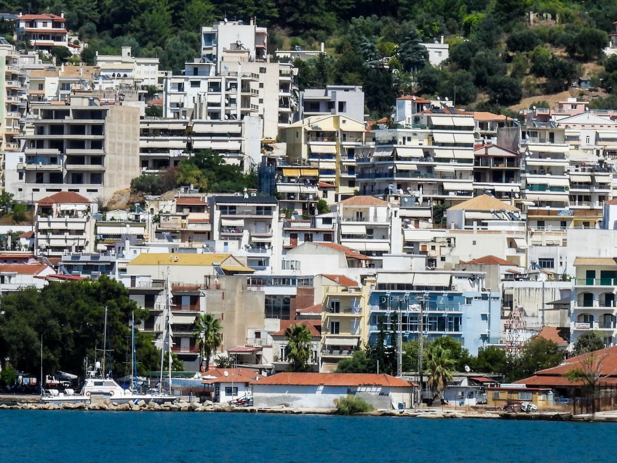 Ηλεκτρονικός φάκελος ακινήτου: Τέλος το «χαρτοβασίλειο» – Μεταβιβάσεις «εξπρές» από 1η Νοεμβρίου