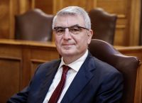 Τσακλόγλου: Οι διευκρινίσεις για την επαναφορά των τριετιών – Ποιους αφορά και πώς θα εφαρμοστεί Τσακλόγλου: Οι διευκρινίσεις για την επαναφορά των τριετιών – Ποιους αφορά και πώς θα εφαρμοστεί
