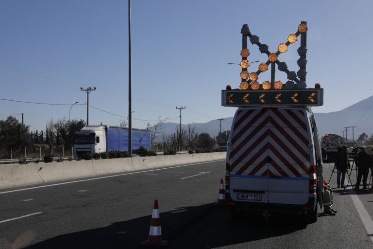 Κακοκαιρία «Daniel»: “Λίμνη” η εθνική οδός μετά τα Τέμπη [pics]