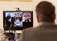 Τηλεδιάσκεψη Μητσοτάκη με το Κέντρο Επιχειρήσεων στη Θεσσαλία-Περισσότερες από 21.000 αιτήσεις στο arogi.gov