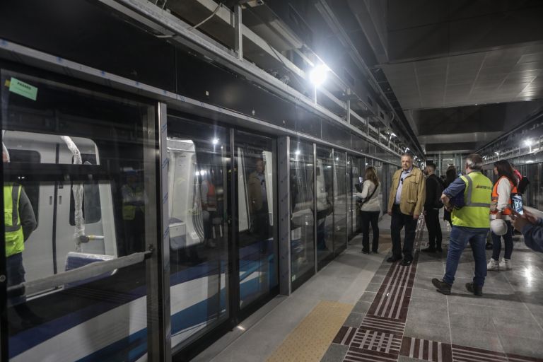Συγκοινωνίες: Πώς θα «πρασινίσουν» και αναβαθμιστούν σε Αθήνα και Θεσσαλονίκη [vid]
