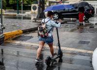 Καλοκαίρι το Σαββατοκύριακο και βροχές από βδομάδα