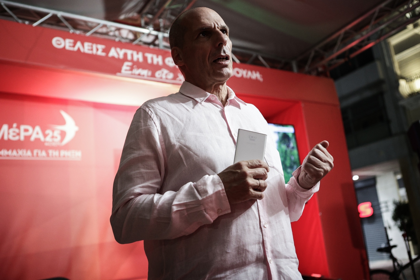 Γιάνης Βαρουφάκης: Ο κ. Κασσελάκης θα ήταν ιδανικός ηγέτης της ΝΔ