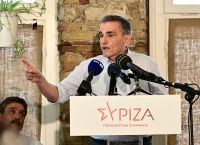 Τσακαλώτος για Κασσελάκη: Το κόμμα δεν είναι επιχείρηση, για να φέρεις διευθύνοντα σύμβουλο από άλλη χώρα