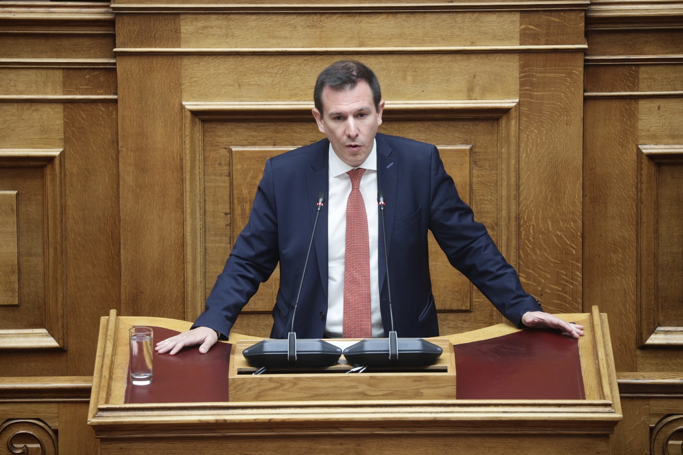 Δουδωνής κατά Βαρβιτσιώτη: Εξισώνει το θύμα με τον θύτη – να αντιδράσει ο Πρωθυπουργός 