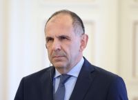 FM Gerapetritis meets with British FM Cameron over disagreement on Parthenon Sculptures