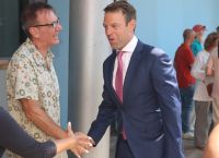 Κατέθεσε επίσημα υποψηφιότητα ο Στέφανος Κασσελάκης – Οι 30 που τον στηρίζουν