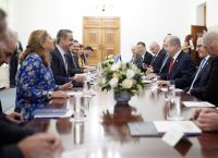 Πολυεπίπεδη συνεργασία αποφάσισαν οι ηγέτες Ελλάδας – Κύπρου – Ισραήλ [vid]