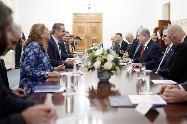 Πολυεπίπεδη συνεργασία αποφάσισαν οι ηγέτες Ελλάδας – Κύπρου – Ισραήλ [vid]