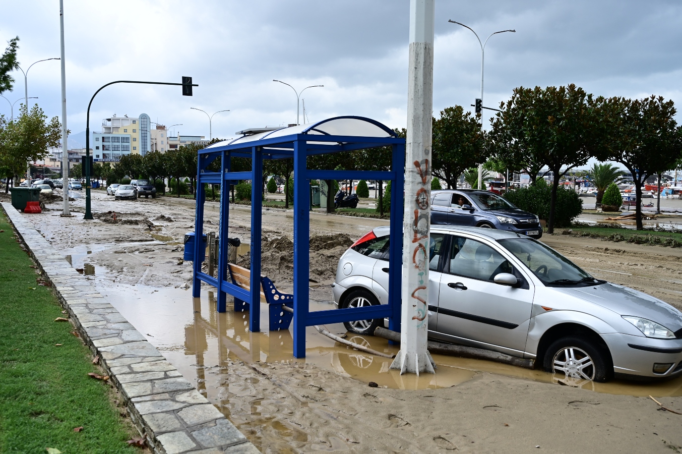 Άρση της απαγόρευσης κυκλοφορίας των οχημάτων στην πόλη του Βόλου ανακοίνωσε η αστυνομία