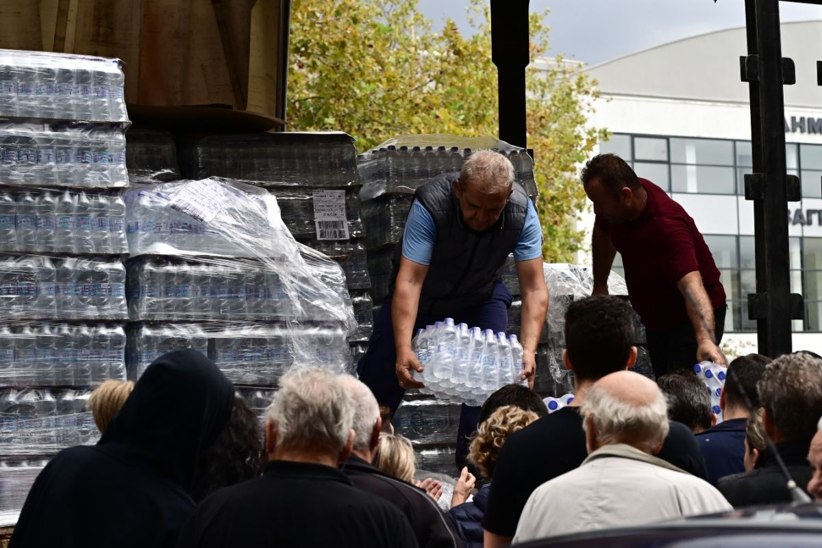 Μαγνησία: Αγώνας για νερό και φαγητό – Βαριά σκιά του «αποκλεισμένου» Πηλίου [vid]
