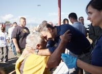 Στις πληγείσες περιοχές της Θεσσαλίας ο πρωθυπουργός- Πέταξε πάνω από πληγείσες περιοχές [vid]