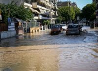 Κακοκαιρία Daniel: Στα δύο «κομμένη» η χώρα – Έκλεισαν την εθνική Αθηνών-Θεσσαλονίκης [vid]