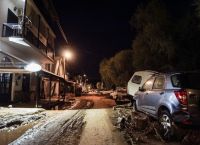 Κακοκαιρία Daniel: Αγωνία στη Λάρισα – Μάχη για να μην φτάσει στο κέντρο ο Πηνειός [vid]