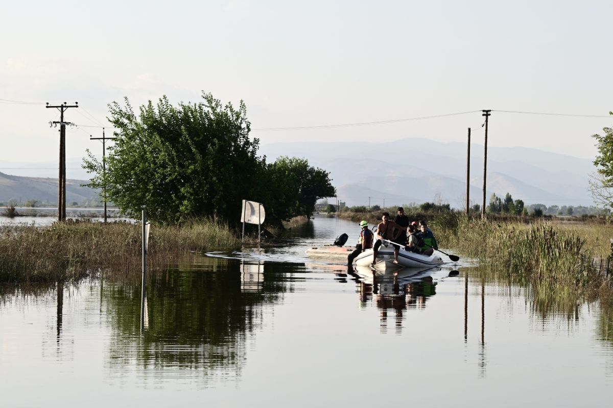 Στους 7 οι αγνοούμενοι από τη θεομηνία στη Θεσσαλία [vid]