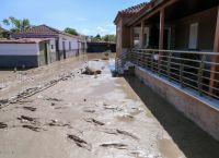 Θεσσαλία: Χάθηκαν στη λάσπη 1.000.000 στρέμματα [vid]