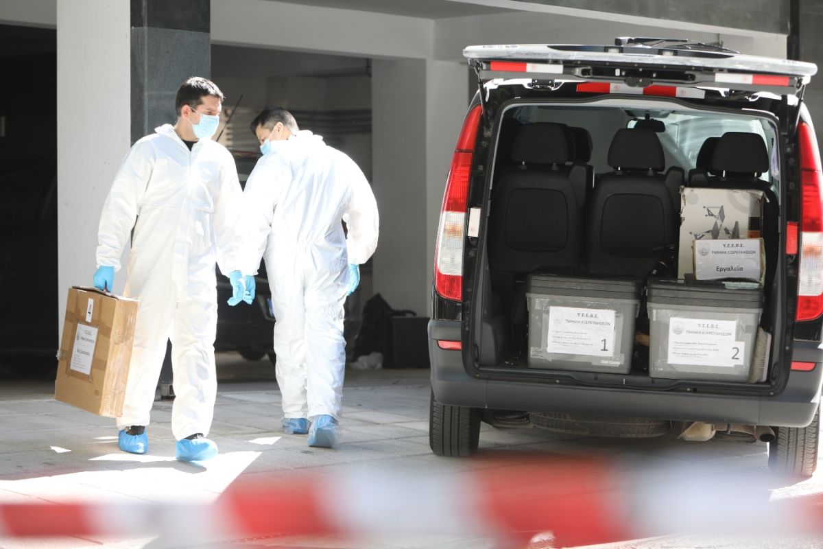 Ακατάλληλος να οπλοφορεί είχε κριθεί ο αστυνομικός που σκότωσε τη γυναίκα του στην Καλαμαριά [vid]