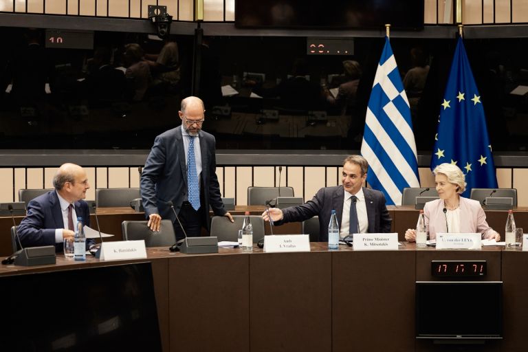 Greece could mobilise up to 2.25 billion euros in aid for floods and fires, von der Leyen says