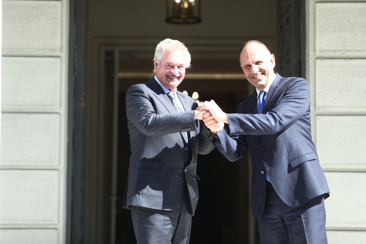 FM Gerapetritis meets Asselborn, calls for European strategy on migration