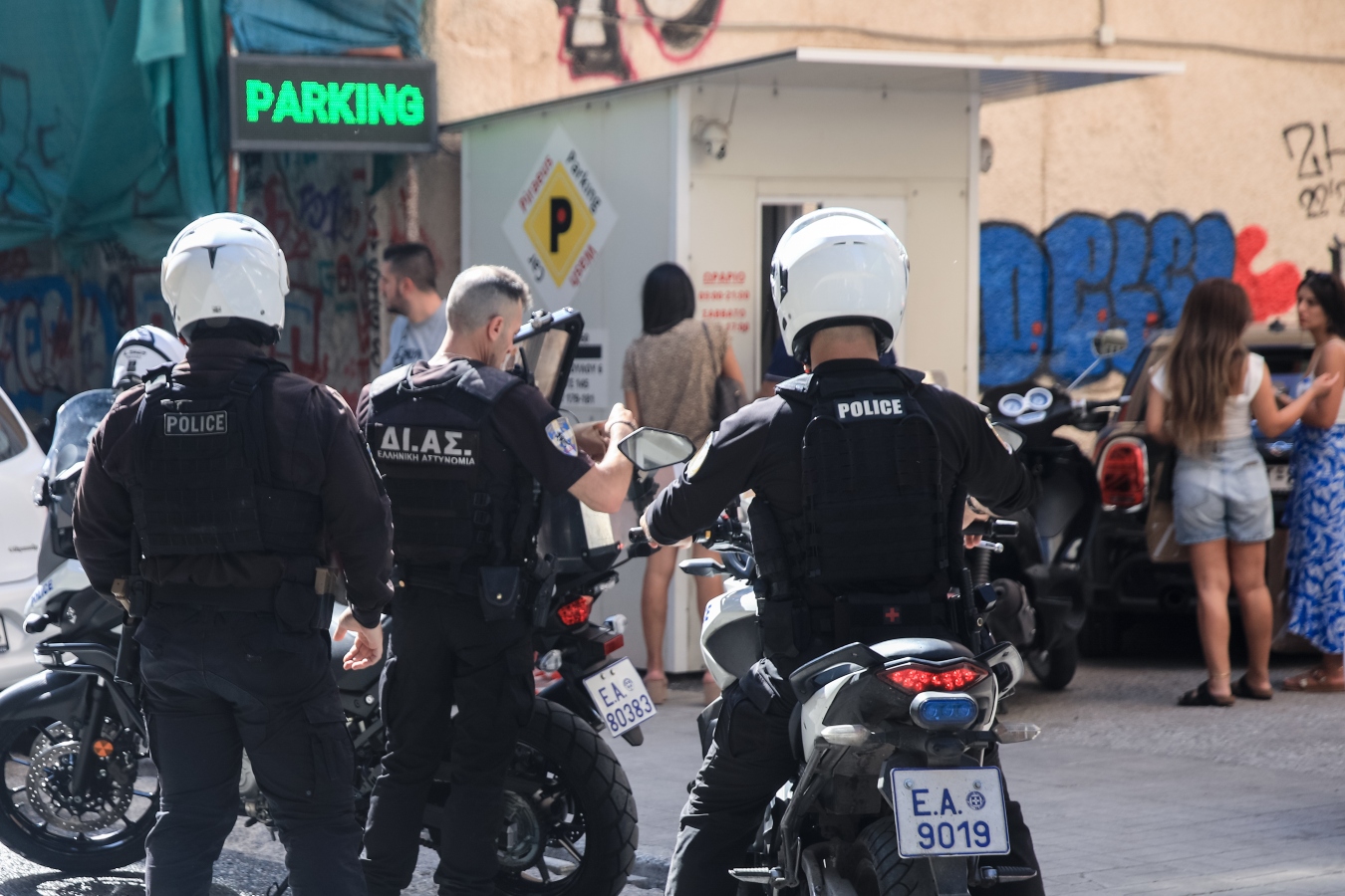 Πειραιάς: Προθεσμία πήρε ο δράστης που δολοφόνησε τον 39χρονο σε πάρκινγκ [vid]