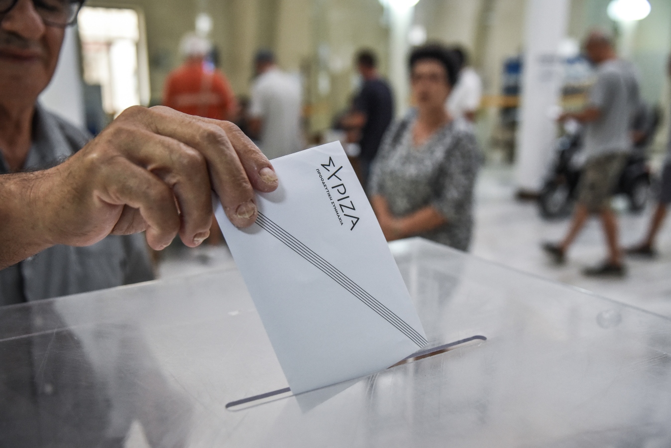 ΣΥΡΙΖΑ: Ξεπέρασε τις 100.000 ψήφους η συμμετοχή [vid]