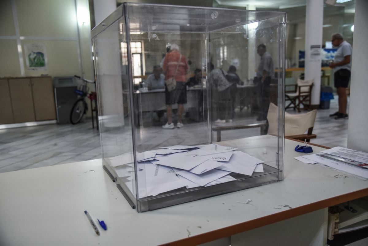 Κασσελάκης – Αχτσιόγλου: Σκληρή πολιτική μάχη μέχρι την επαναληπτική εκλογική