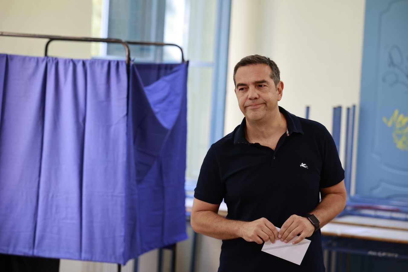 Εκλογές ΣΥΡΙΖΑ: Ψήφισε στην Πλάκα ο Αλέξης Τσίπρας [vid]