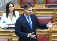 Θεοχάρης: Δεν αυξάνονται οι φορολογικοί συντελεστές – Δεν θα υπάρξει κανένας αιφνιδιασμός