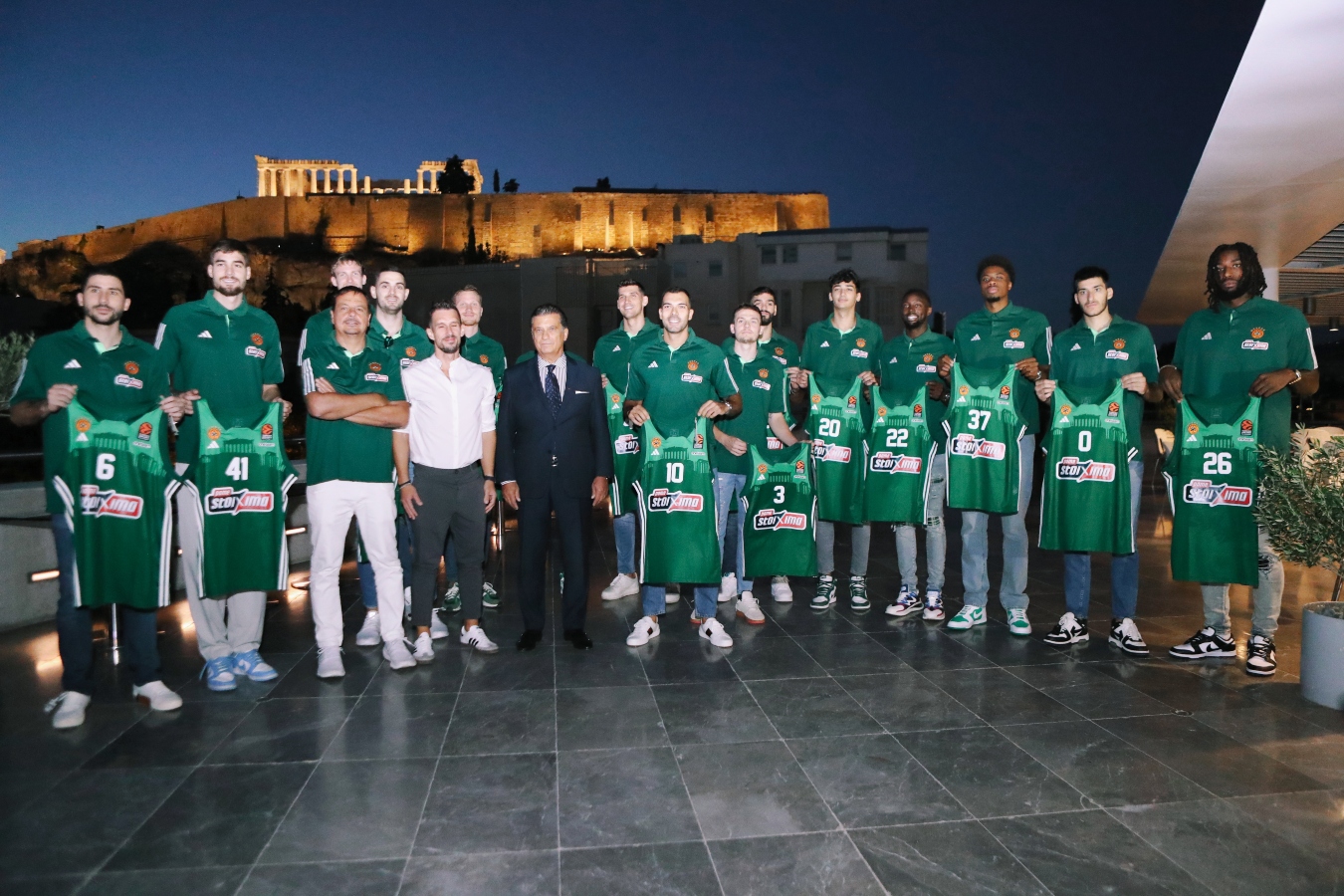 Ο Παναθηναϊκός έχει “ζεστάνει” τον κόσμο του για τα καλά [vid]