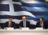 ΥΠΟΙΚ: Τα 13 μέτρα για την ενίσχυση του εισοδήματος