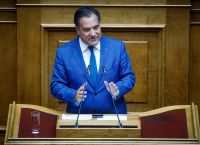Άδωνις σε Φάμελλο: Στη Μάνδρα πνίγηκαν 24 άνθρωποι για μια βροχή 3 ωρών