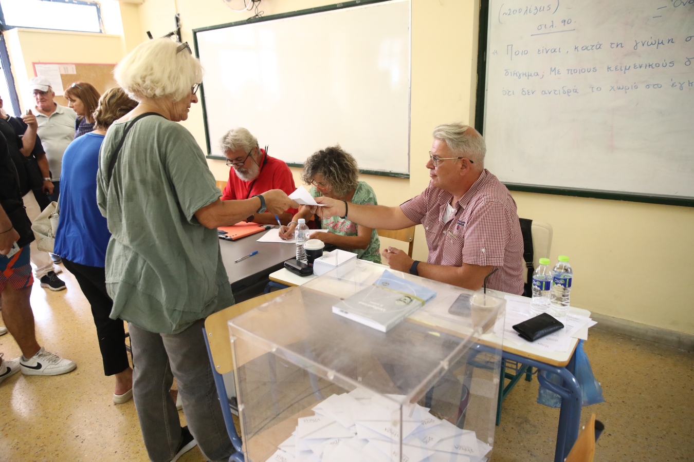 Εκλογές ΣΥΡΙΖΑ: Ξεπέρασαν τις 101.732 οι ψηφοφόροι στις 17:00 [vid]